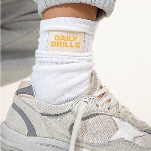 ISO THESE SOCK!!!!!!!!!!!